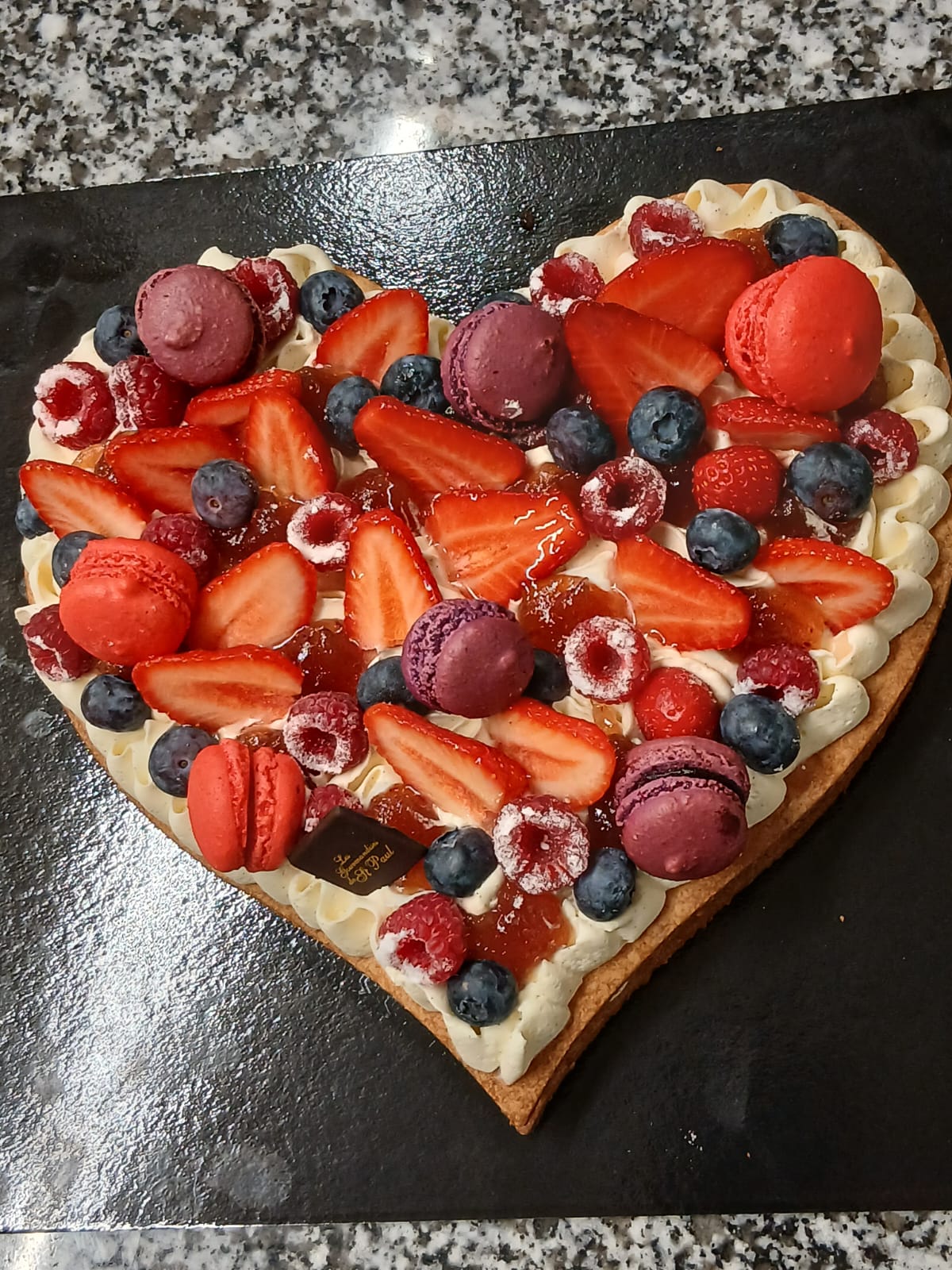 Tarte coeur fruits rouge