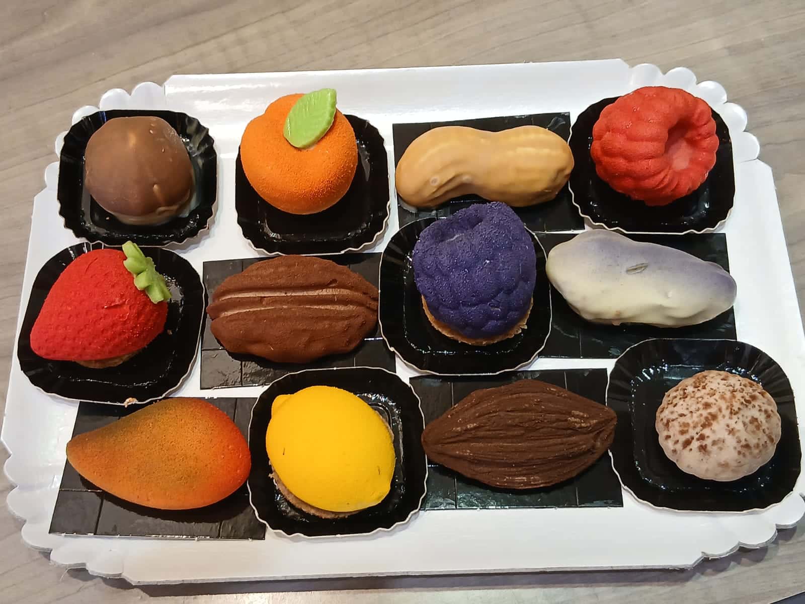 Plateau 12 minis fruits pâtissiers